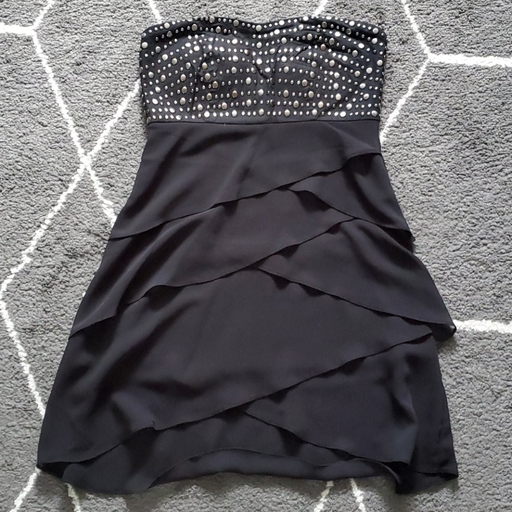 Romeo and Juliet Couture Black strapless dress